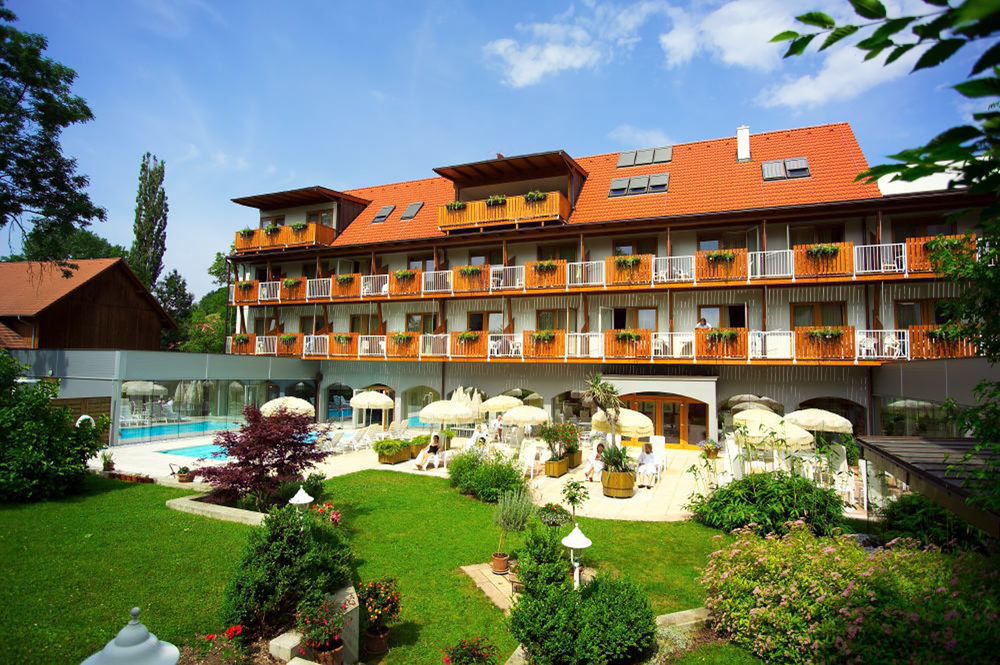 Vulkanlandhotel Legenstein 4*